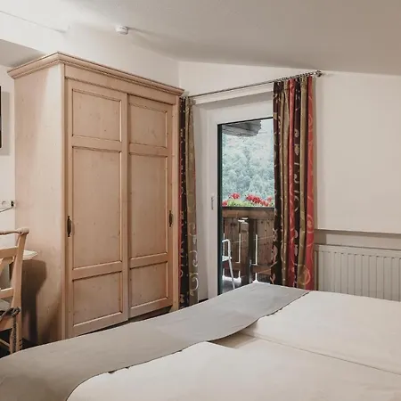 & Tiroler Buam Hotel Saalbach-Hinterglemm