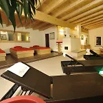 Otel & Tiroler Buam 4*