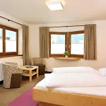 & Tiroler Buam Otel Saalbach-Hinterglemm