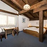 & Tiroler Buam Otel Saalbach-Hinterglemm