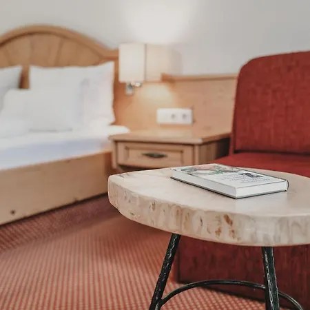 & Tiroler Buam Szálloda Saalbach Hinterglemm