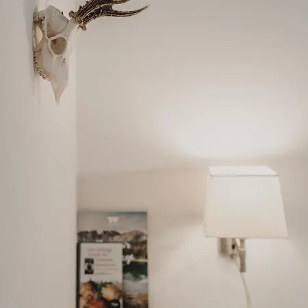 Szálloda & Tiroler Buam 4*