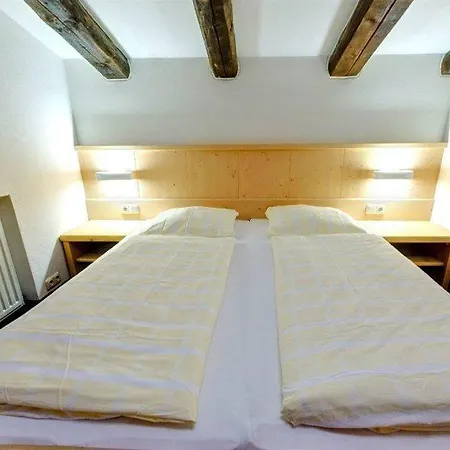 & Tiroler Buam Hotel