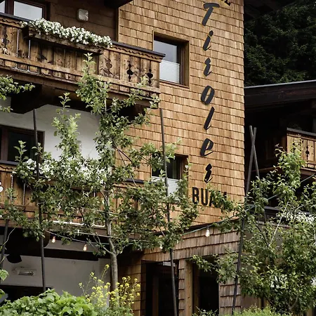 & Tiroler Buam 4*