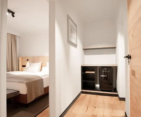 & Tiroler Buam Hotel Saalbach-Hinterglemm