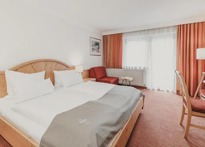 & Tiroler Buam Hotel