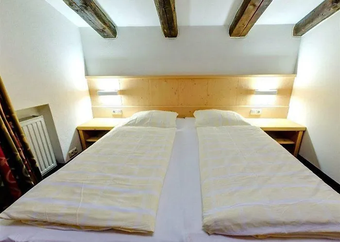 & Tiroler Buam Hotel